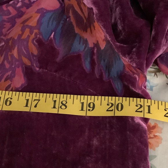 Free People Misha Velvet Mini Dress
X Large Floral Burnout Long Sleeve - Picture 15 of 16